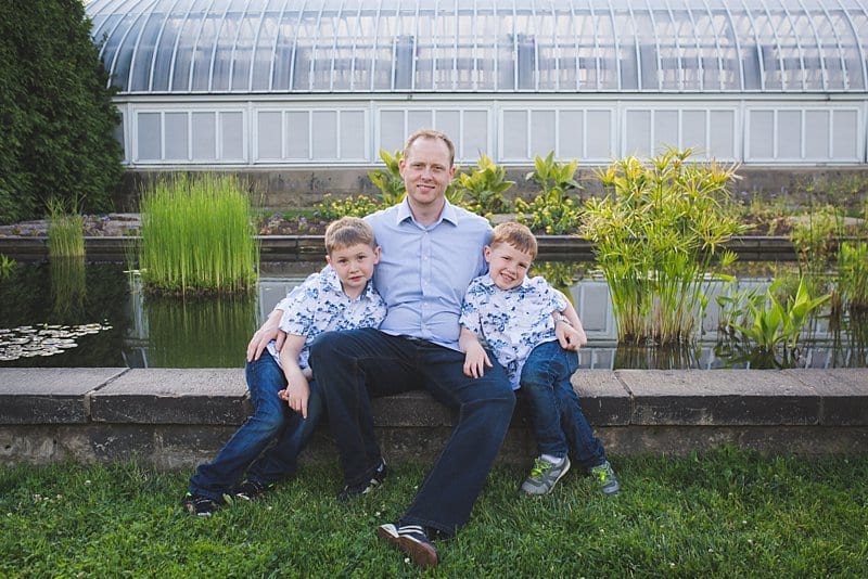 father and sons at pittsburgh phipps for family photo session