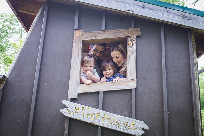 family in clubhouse lifestyle photo session at beechwood farms in pittsburgh 