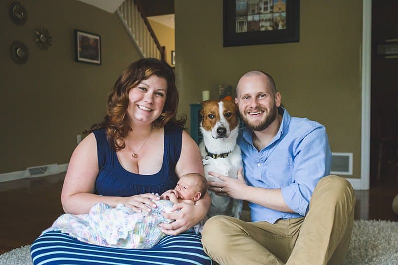 pittsburgh mother and dad with newborn lifestyle photo session 