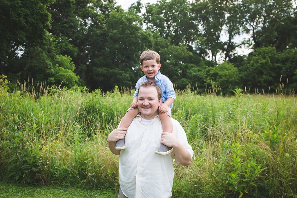 dad and son boyce mayview park family photo session in field