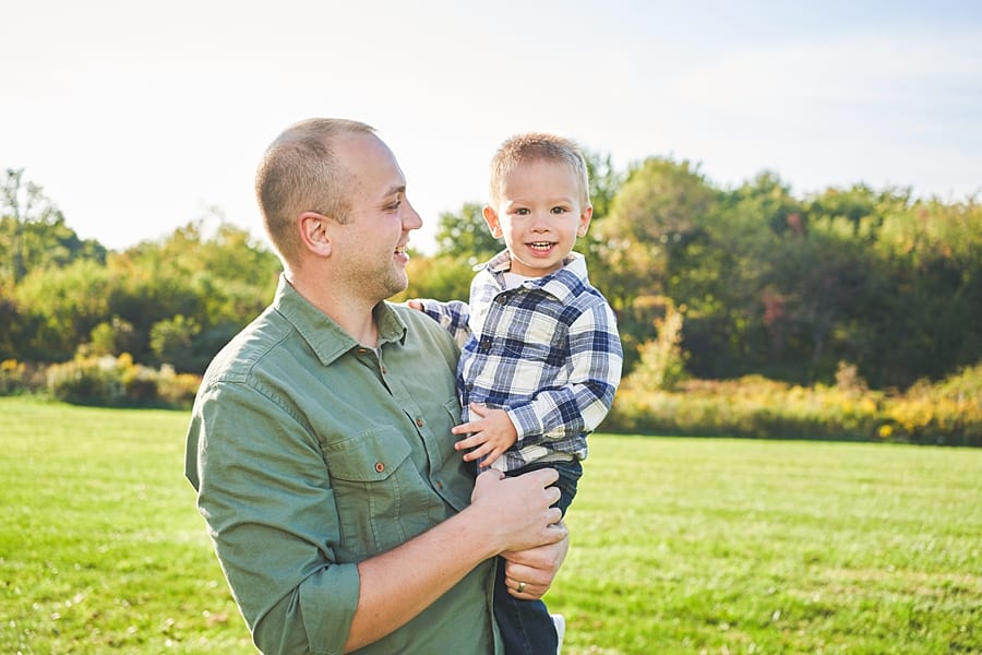 little boy with dad for Family Photos with a three year old on the Farm in Beaver County