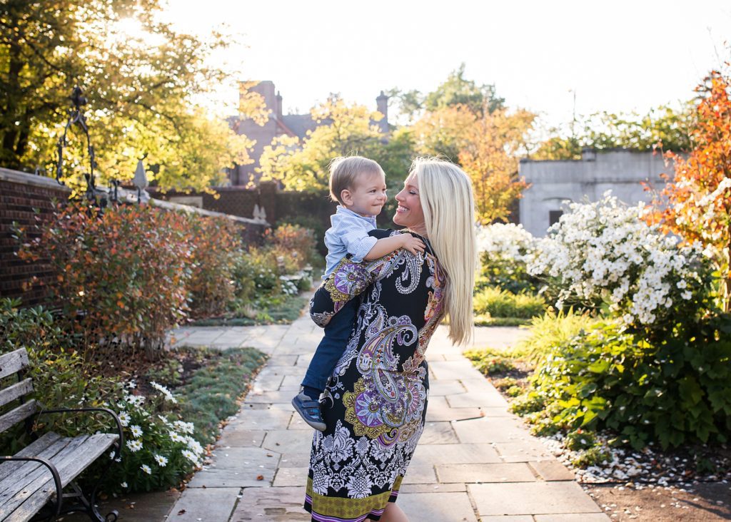 locations for photo sessions with fall foliage in Pittsburgh Mellon Park walled garden